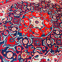 1960 SAROOGH RUG 2’ 1” x 2’ 6” (SMA#5531)