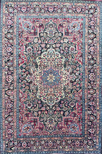 1900 DOROKHSH RUG 4’ 7” x 7’ (MED/FEA#212)