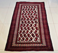 1940 KHORASSAN BALUCH RUG 2’ 11” x 4’ 11” (MED.590)