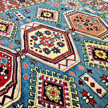 1970 BIDJAR RUG 3’ 6” x 4’ 7” (MED.FEA.685)