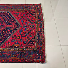 1930 ZANJAN RUG 4’ 3” x 6’ 4” (MED.FEA.111)