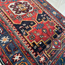 1950 TARUM ZANJAN RUG 4’ 1” x 6’ 9” (MED.7623)