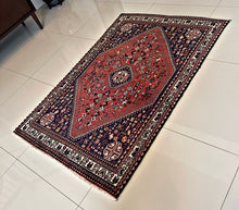 1970 ABADEH RUG 3’ 4” x 5’ 1” (MED.286)