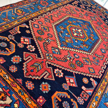 1930 ZANJAN RUG 4’ 4” x 6’ 6” (MED.FEA.959)