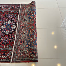 1940 BIBIBAF BAKHTIARI RUG 4’ 9” x 6’ 9” (MED.FEA.275)