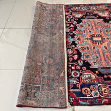 1950 NAHAVAND RUG 4’ 10” x 7’ 9” (MED. FEA#38115)