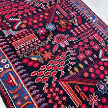 1940 SHAHSAVAN RUG 3’ 9” x 12’ 11” (RUN.FEA.39)