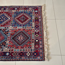 1950 YALAMEH RUG 3’ 4” x 4’ 10” (MED.FEA#2950)