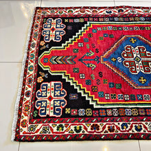 1970 SHIRAZ RUG 3’ 3” x 5’ (MED.263)