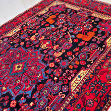 1950 NAHAVAND RUG 5’ 6” x 9’ 10” (MED.FEA.250)