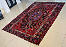 1950 ZANJAN RUG 4’ 10” x 7’ 2” (MED.1117)