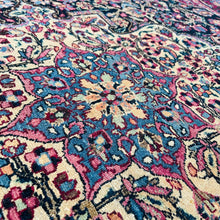 1900 DOROKHSH RUG 4’ 7” x 7’ (MED/FEA#212)