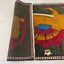 1970 YALAMEH RUG 3’ 5” x 5’ 1” (MED.FEA.2357)