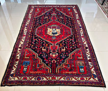 1960 TUYSERKAN RUG 4’ 9” x 8’ 6” (MED.FEA.904)