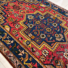 1960 AFSHAR RUG 4’ x 6’ 9” (MED.FEA.160)