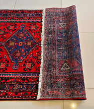 1940 ZANJAN RUG 3’ 6” x 6’ 9” (MED.5881)