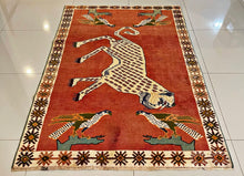 1960 SHIRAZ RUG 4 x 6 (MED.252)