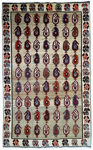 1960 SHIRAZ RUG 4’ 7” x 7’ 6” (MED.115)