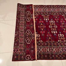 1940 YOMUD RUG 3’ 10” x 5’ 6” (MED.FEA#159)