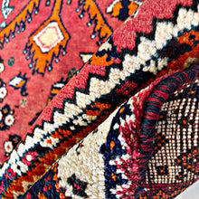 1970 QASHQAI RUG 3’ 5” x 6’ 4” (MED.136)